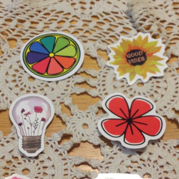 Stickers for cellphone, hydration bottles, etc. Hippie vibe - Picture 4 of 7